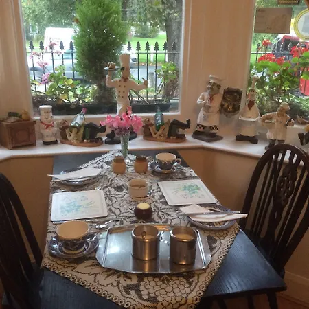 Greenside Bed & Breakfast 3*