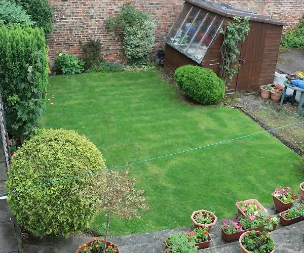 Greenside Bed & Breakfast 3*