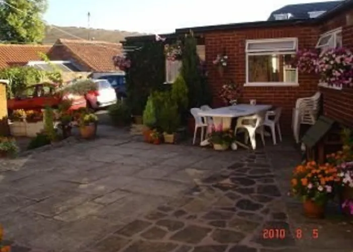 Greenside Bed & Breakfast 3*